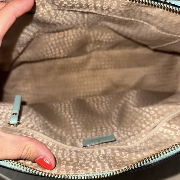 Turquoise purse - Picture 3 of 3